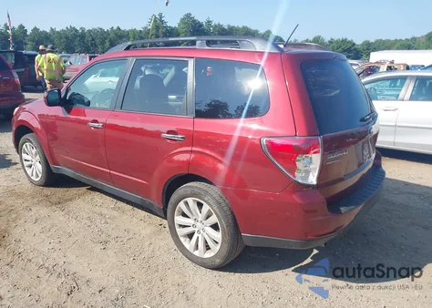 2012 Subaru Forester 2.5X Premium z USA, uszkodzony, nr VIN JF2SHADC7CH464194